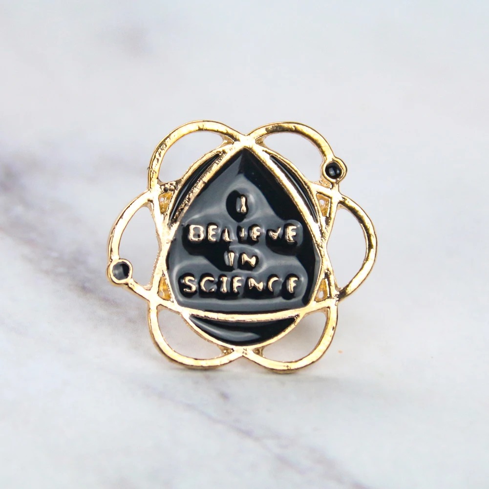 Broche d'atome sur le thème sc - Science Hunter avis et prix